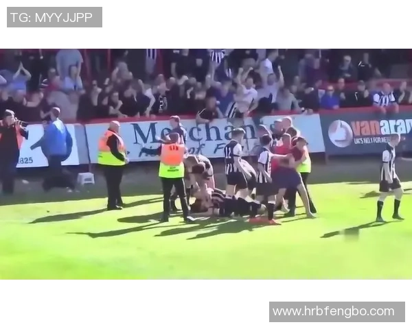 足球场上为球迷疯狂的传奇球星是谁他的疯狂表现让人难以忘怀 足球场上为球迷疯狂的传奇球星是谁他的疯狂表现让人难以忘怀