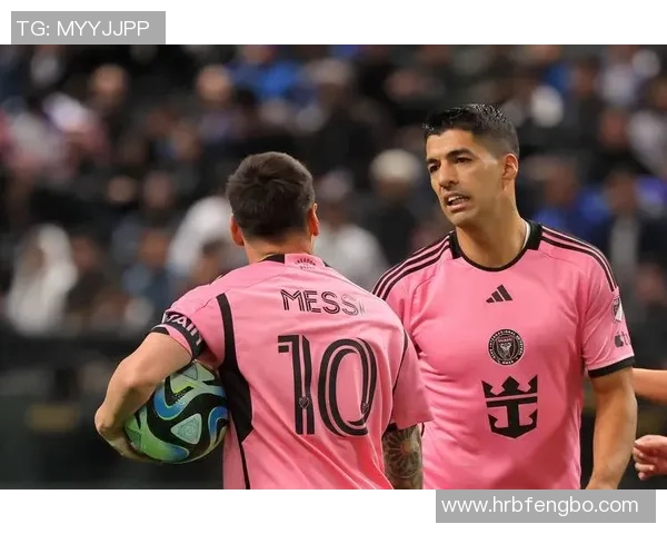 不自律的足球球星一天生活揭秘:训练、晚宴与午夜狂欢的碰撞 不自律的足球球星一天生活揭秘:训练、晚宴与午夜狂欢的碰撞